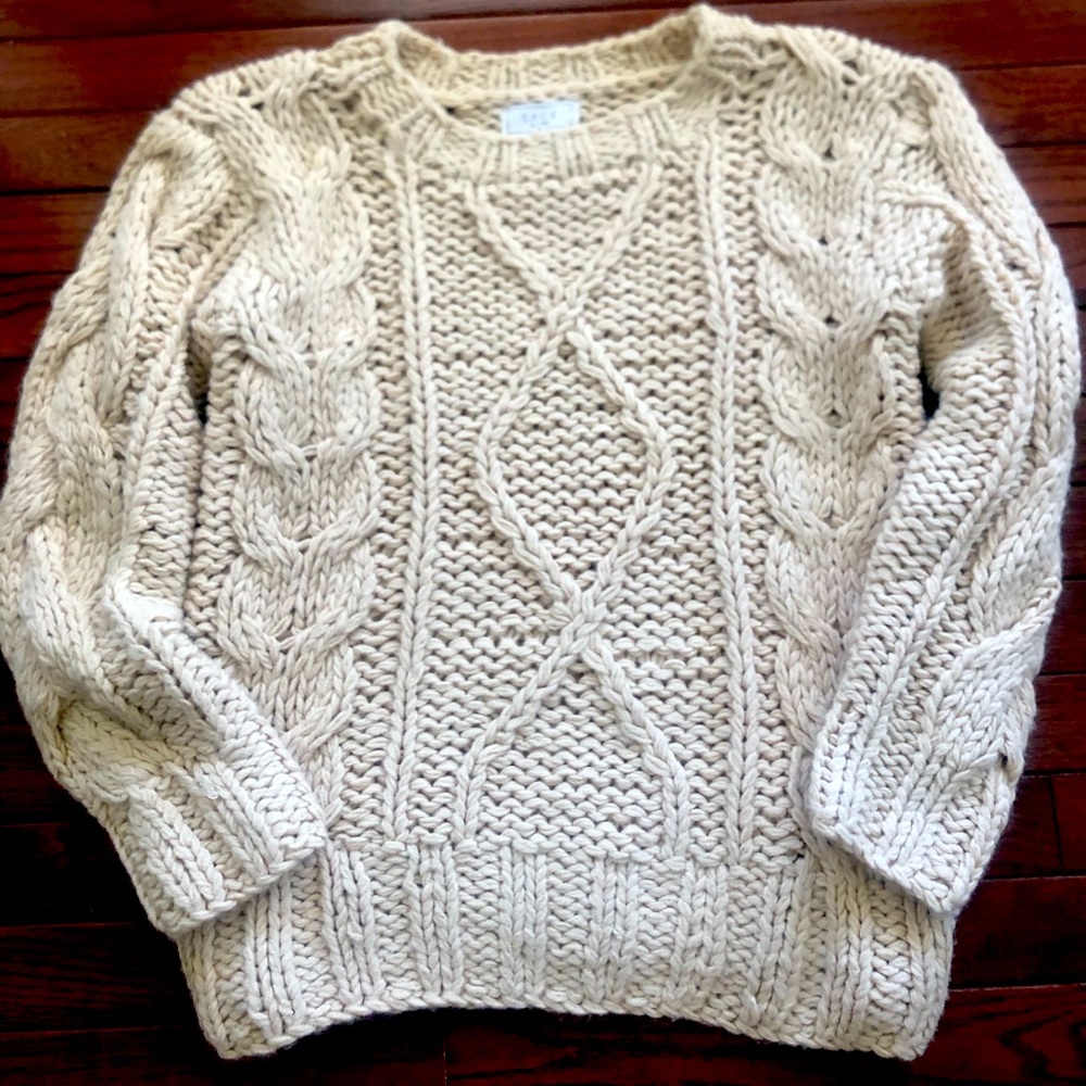 Chunky Winter White Sage Sweater Size S